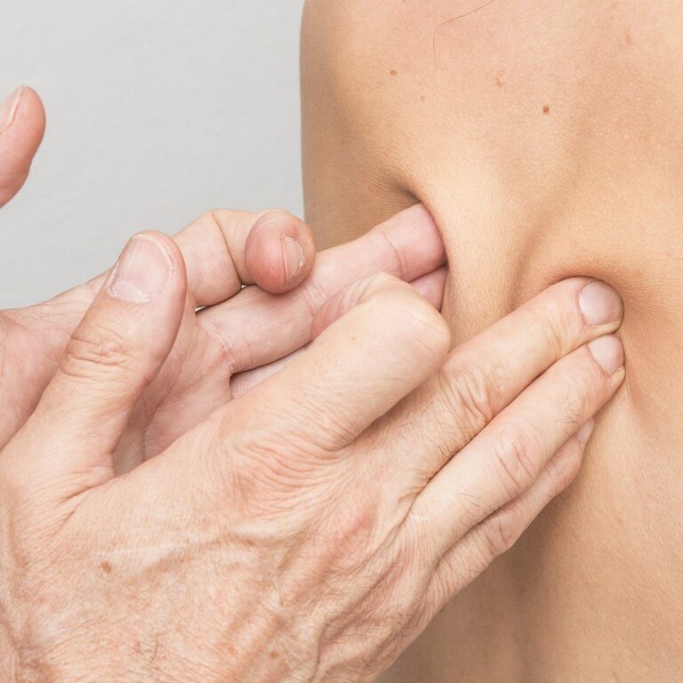 Terapia manuale e manipolazioni vertebrali